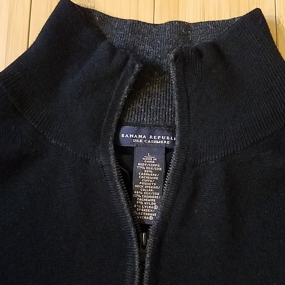Men's (L) 77% Silk/23% Cashmere Zip Sweater